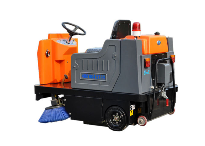 Professional Ride On Floor Sweepers for Large-Scale Cleaning 0