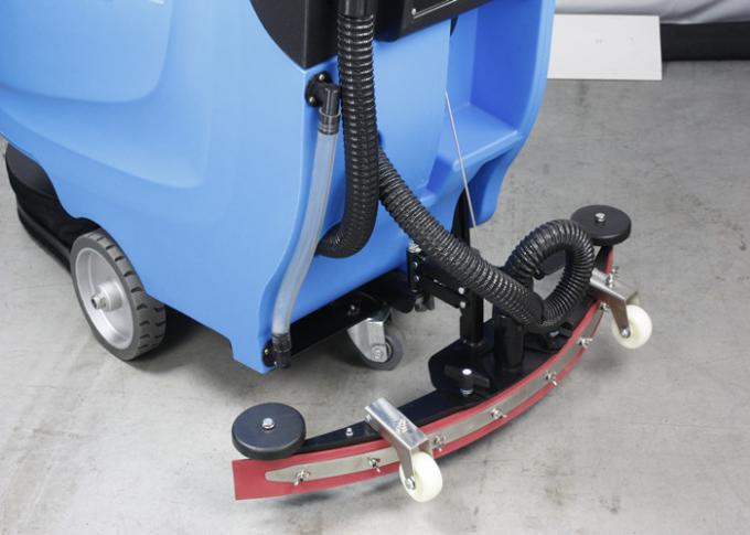 Stable Function Battery Operated Floor Scrubber Dryer Machine For Hard Floor Surface 0