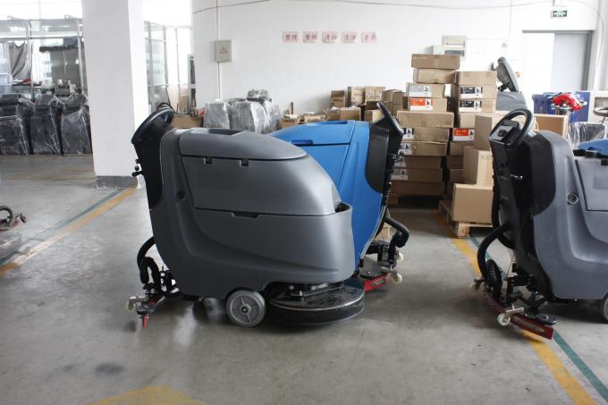 One Key Control Commercial Floor Cleaning Machines With Liquid Crystal Display 0