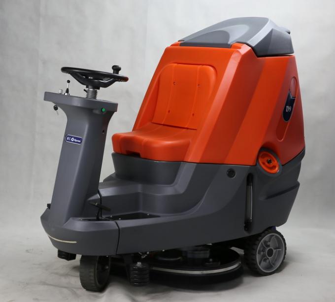 Low Noise Ride On Floor Scrubber Dryer With Cylindrical Brush Models 0