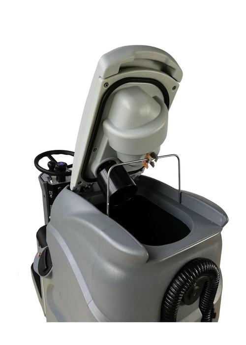 Compact Design Ride On Floor Scrubber Dryer For Office Enterprises Cleaning 1