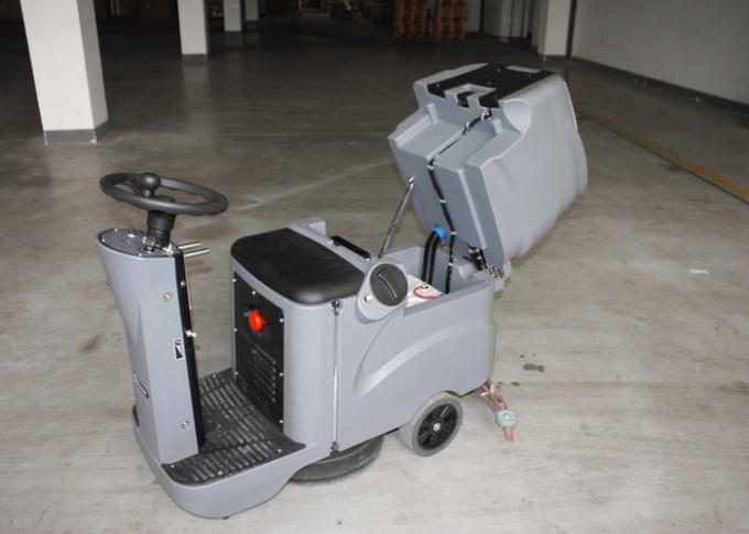 Light Weight Reconditioned Floor Scrubbers / Outdoor Floor Cleaning Machine 1