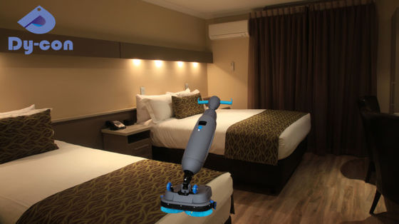 5.5L Recovery Tank Hotel Room Floor Scrubber Slim 430mm Fits Tight Bathroom Spaces For Quick Cleaning